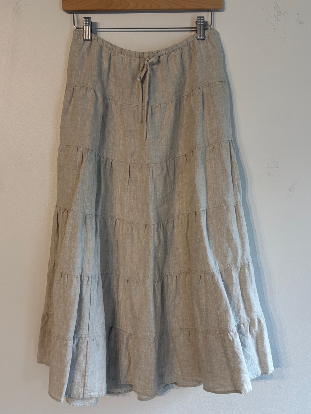 Aritzia Tiered Maxi Skirt in Light Beige